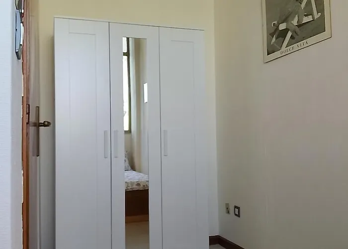 Panoramico Cagliari, I Tre Grilli, Centro